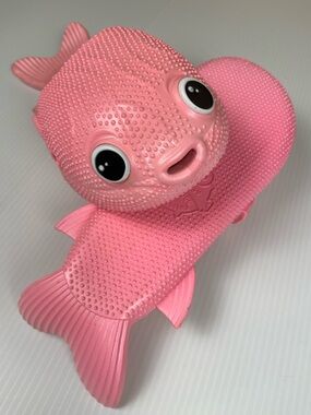 Pink Fish Slides Sandals Women 7-8 Cartoon Shower Pool Beach Slip On EUC